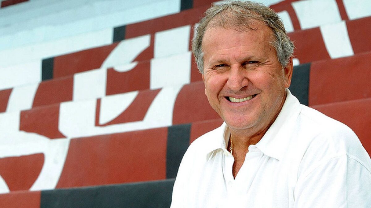 A Culpa é do Cabral Zico