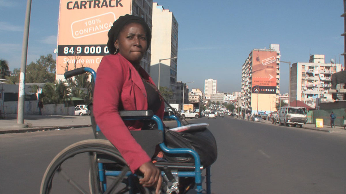 Assim Vivemos Festival Internacional de Filmes sobre Deficiência Mariana na rua1