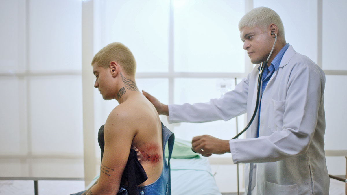 Nick Cruz Sol no Peito música clipe