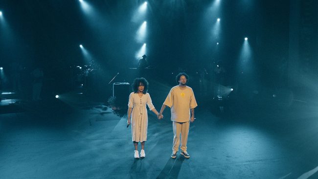 Emicida AmarElo - Ao Vivo Show Netflix Setlist crítica