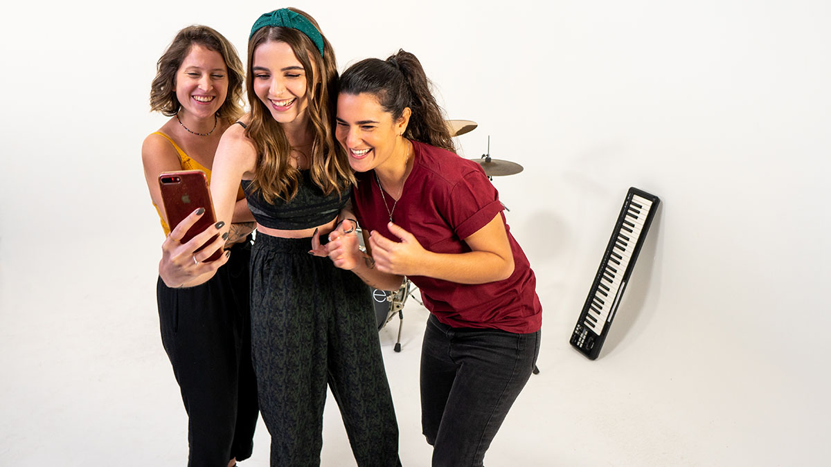 Ex-The Voice, trio SalDoce completa EP com Fiz Um Xote Ultraverso