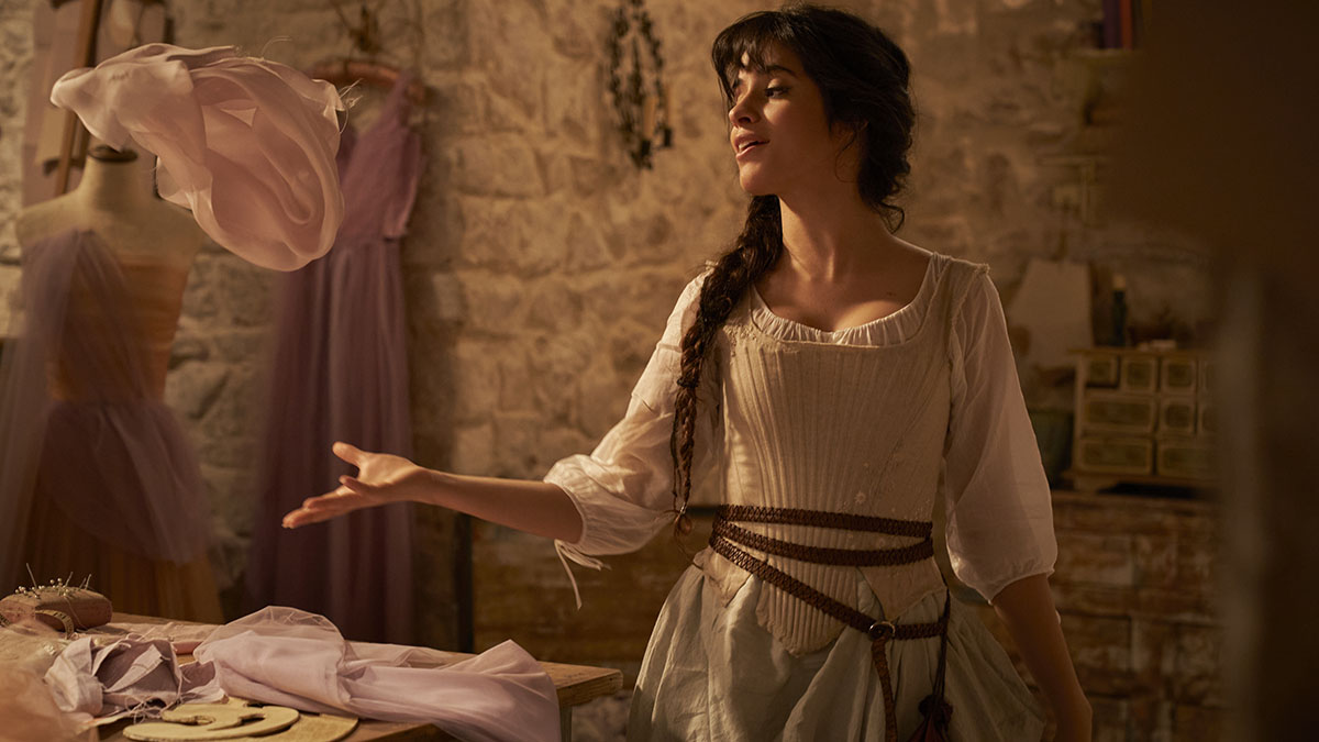 Cinderela Amazon Prime Video crítica de filme Ultraverso