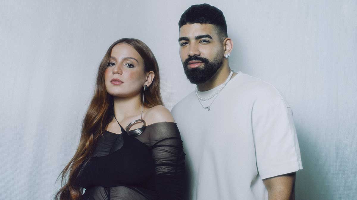 Carol Biazin Dilsinho Raio X single clipe Beijo de Judas álbum