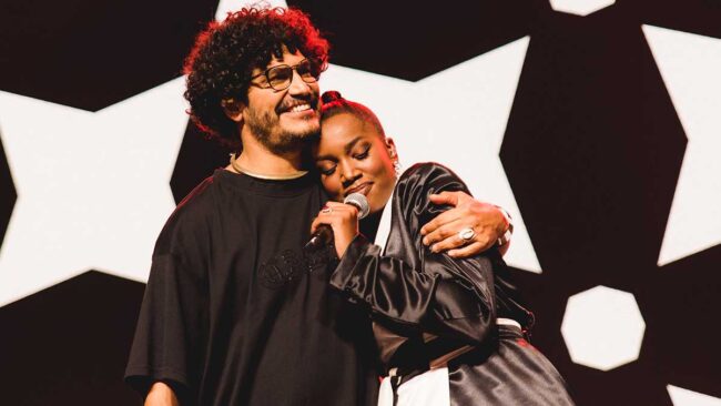 Iza e Criolo The Town