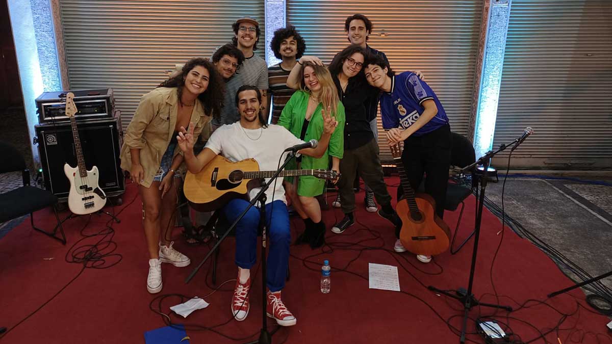 projeto Na Sala de Estar shows Malize