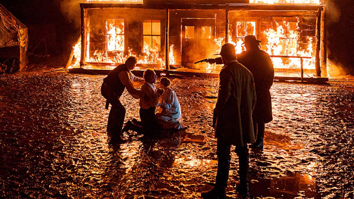 Terra Sem Lei Never Grow Old 2019 crítica do filme Netflix onde assistir elenco data de estreia lançamento